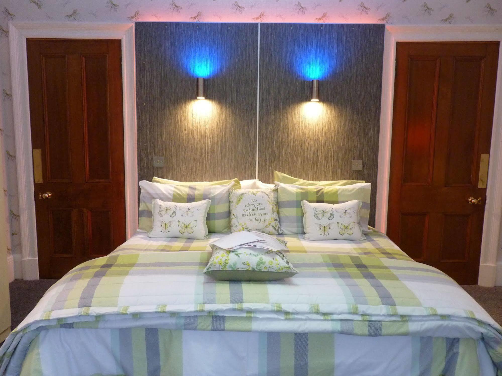 Muirholm Bed And Breakfast Paisley Luaran gambar